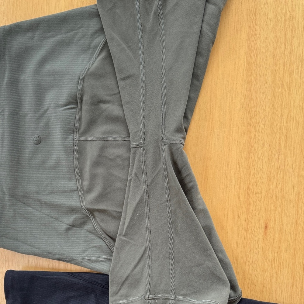 lululemon athletica High-Rise Biker Shorts in Black and Olive - Picture 5 of 6